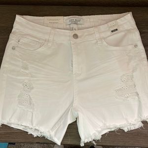 White with Lace Mid Rise Judy Blues